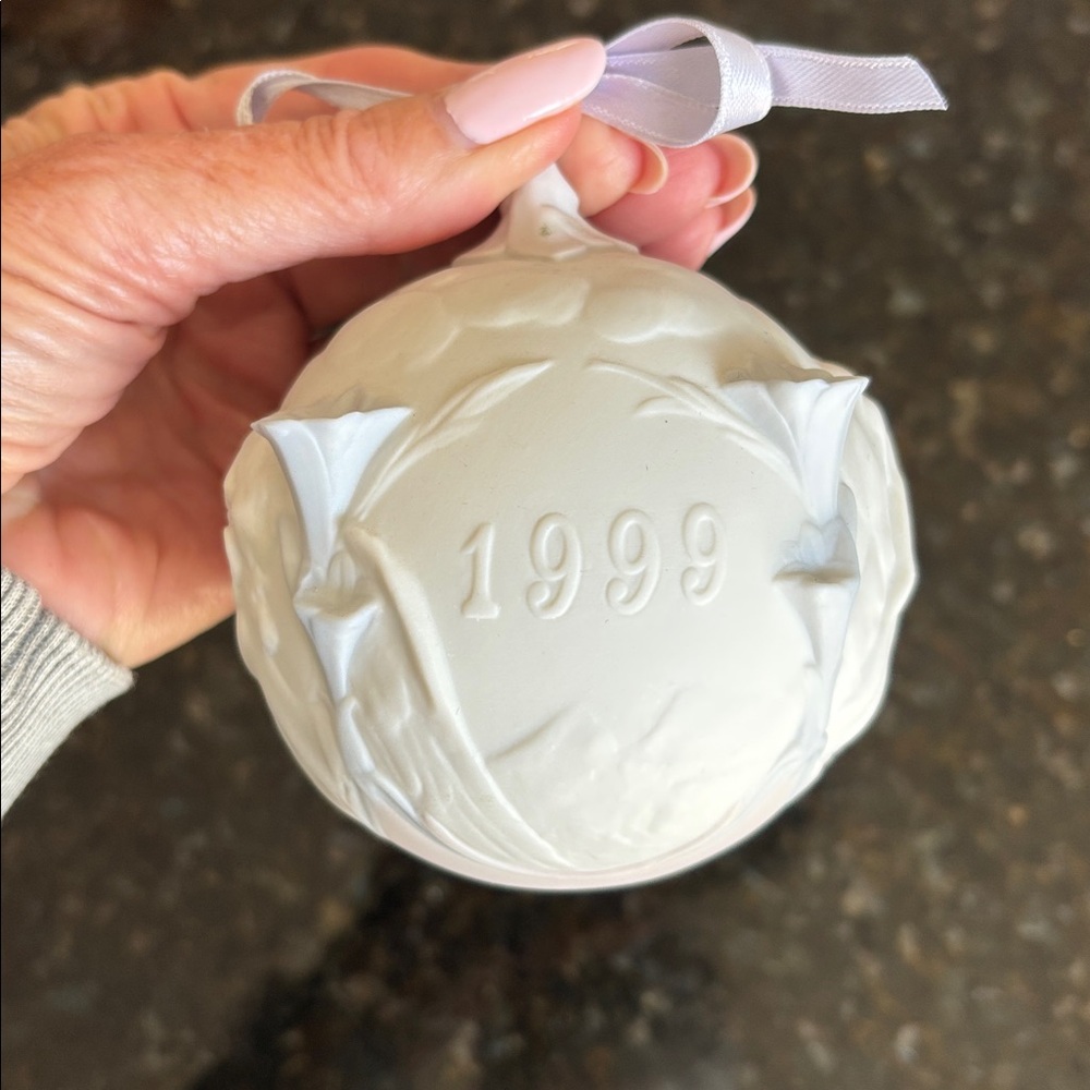 Lladro White Ceramic Ornament